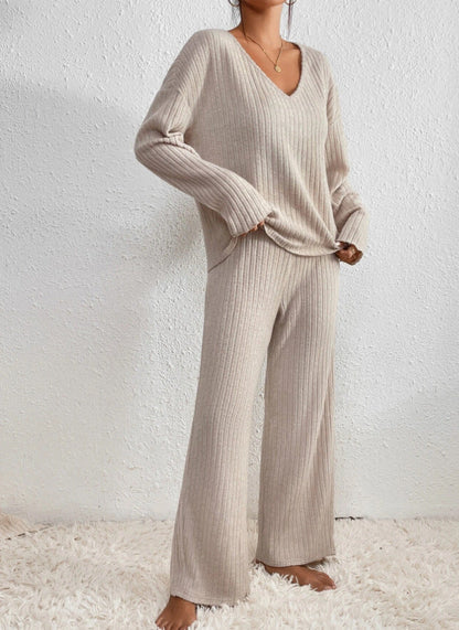 Relaxed Ribbed Two Piece Lounge Set For Women | Mireva