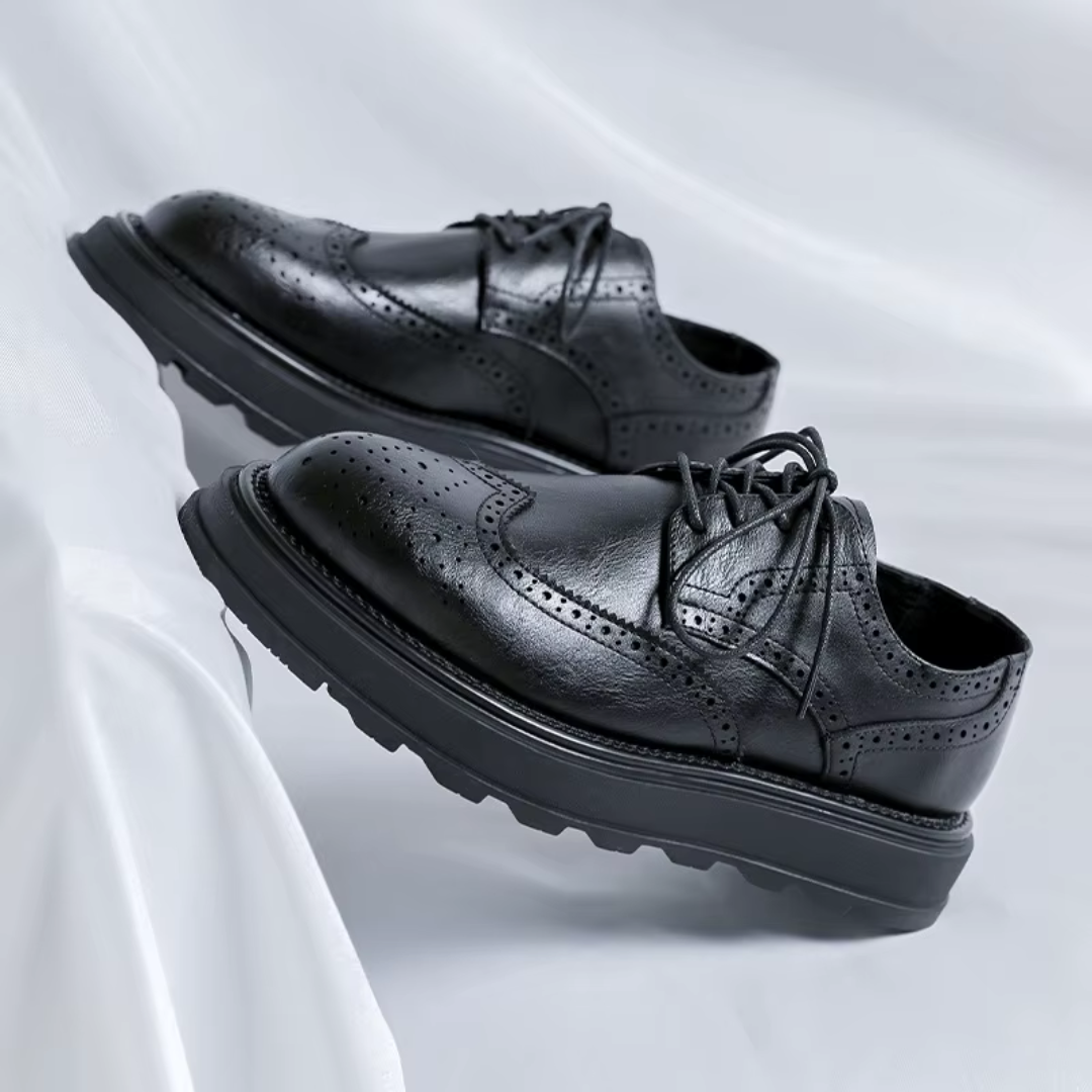 Heritage Brogue Oxford Shoes For Men | Maxwell