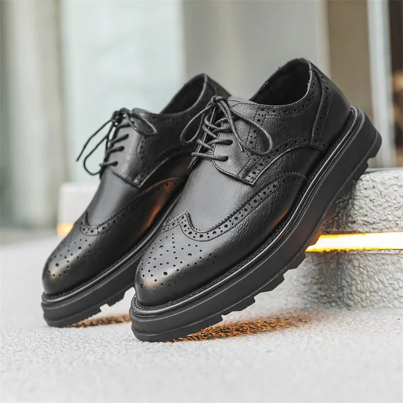 Heritage Brogue Oxford Shoes For Men | Maxwell
