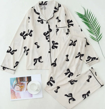 Elegant long sleeve top and pyjama set for women | Elara